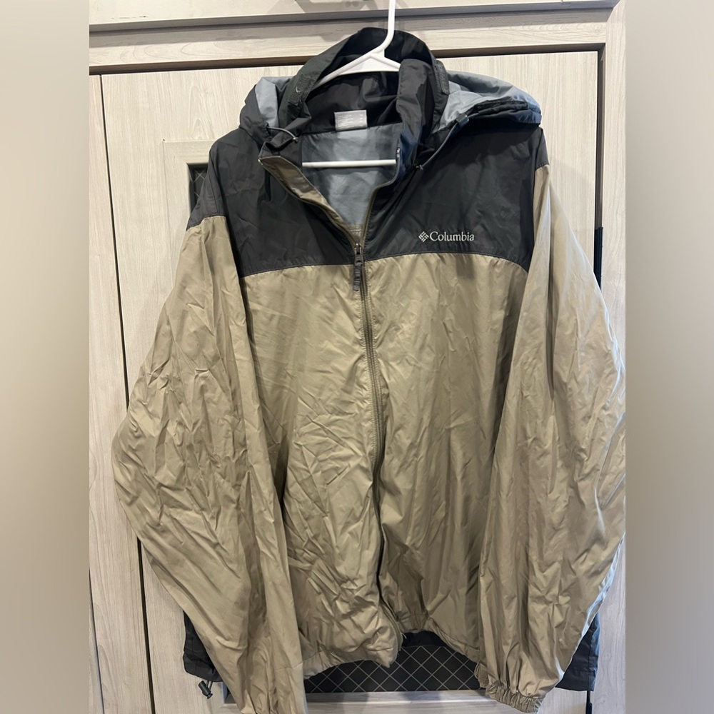 Columbia Rain Jacket
